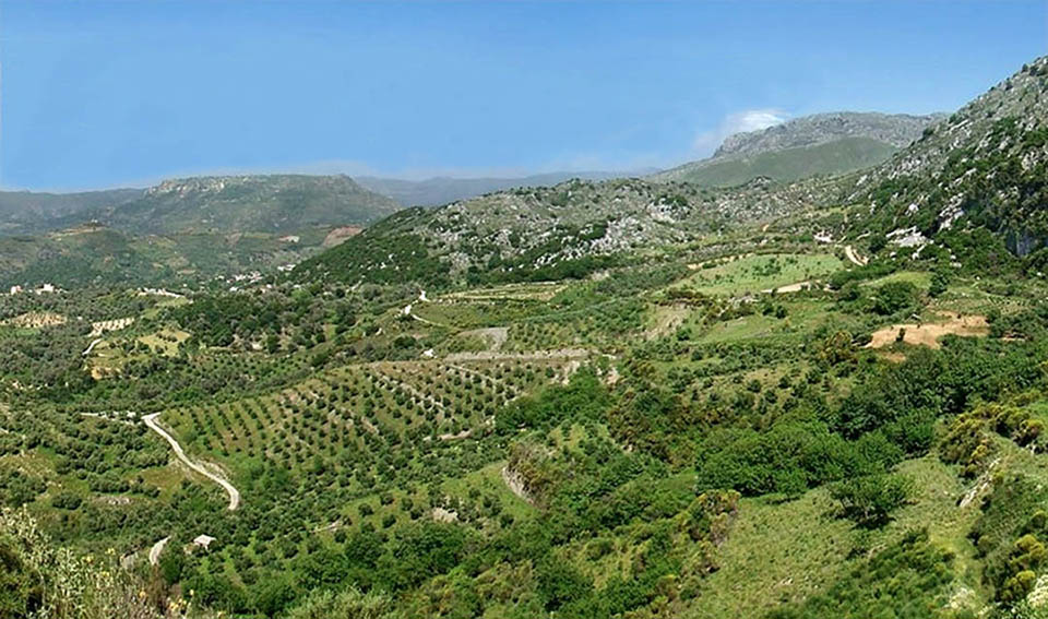 Paisaje en la aldea rural de Patsos (la naturaleza de Amari), Rethymnon, Creta